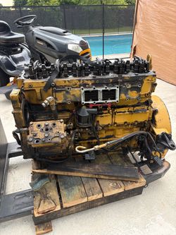 Caterpillar C7 Diesel Engine Core - 210HP (Serial WAX / For Parts or Rebuild)