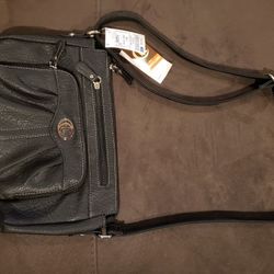Carryland black purse brand new
