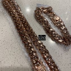 Brand new 18k Rose Gold Filled Cuban Link Chain And Bracelet Set  
