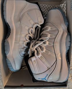 Air Jordan 11 Retro GS 'Legend Blue / Columbia