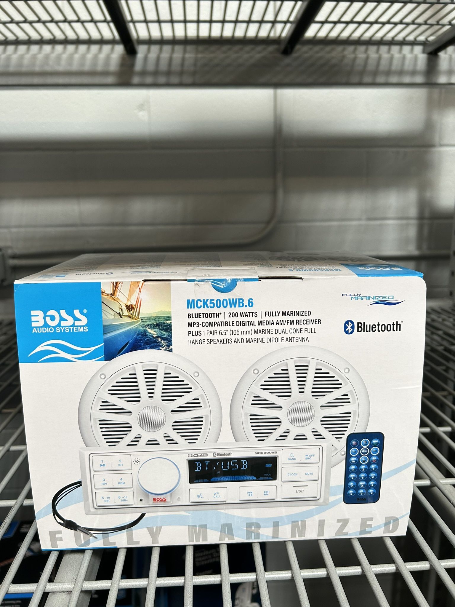 BOSS Audio Systems MCK500WB.6 Marine Stereo Package