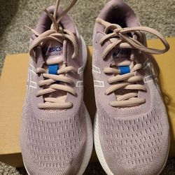 ASICS Women's Gel-Excite 9 Running Shoes Color Barely Rose/White
Size 6.5