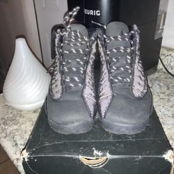 Jordan 13 “Black Cat” / 6.0 Y