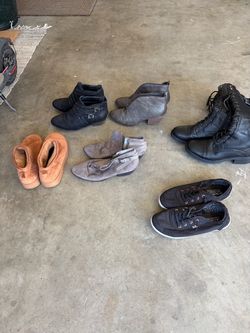 Women shoes size 10