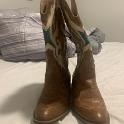Size 7 1/2 Womens Cowboy Boots $20