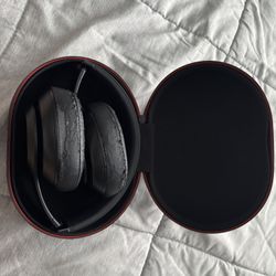 Beats Studio 3 Wireless – Works Great, Needs New Earpads