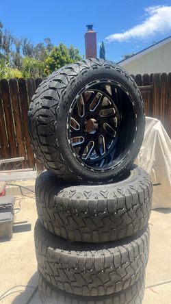 22x12 Fuel Wheels
