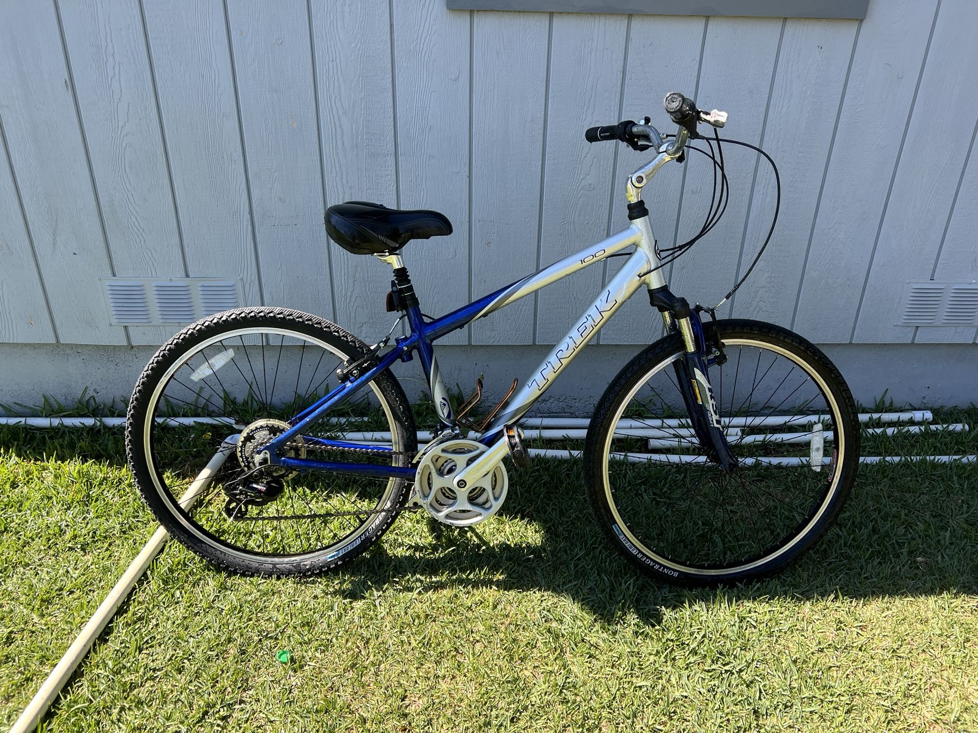 Trek Navigator Bike
