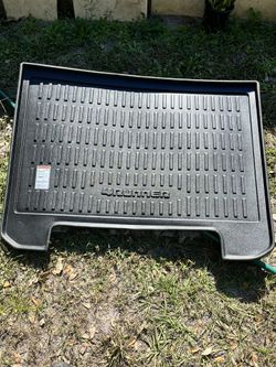 Cargo Tray - Without 3rd Row - Black