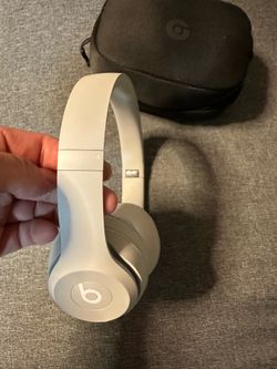 Beats Solo 4
