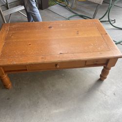 2 End Tables And Coffee Table 