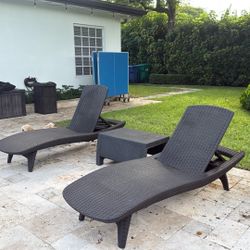 Outdoor Pool Chairs