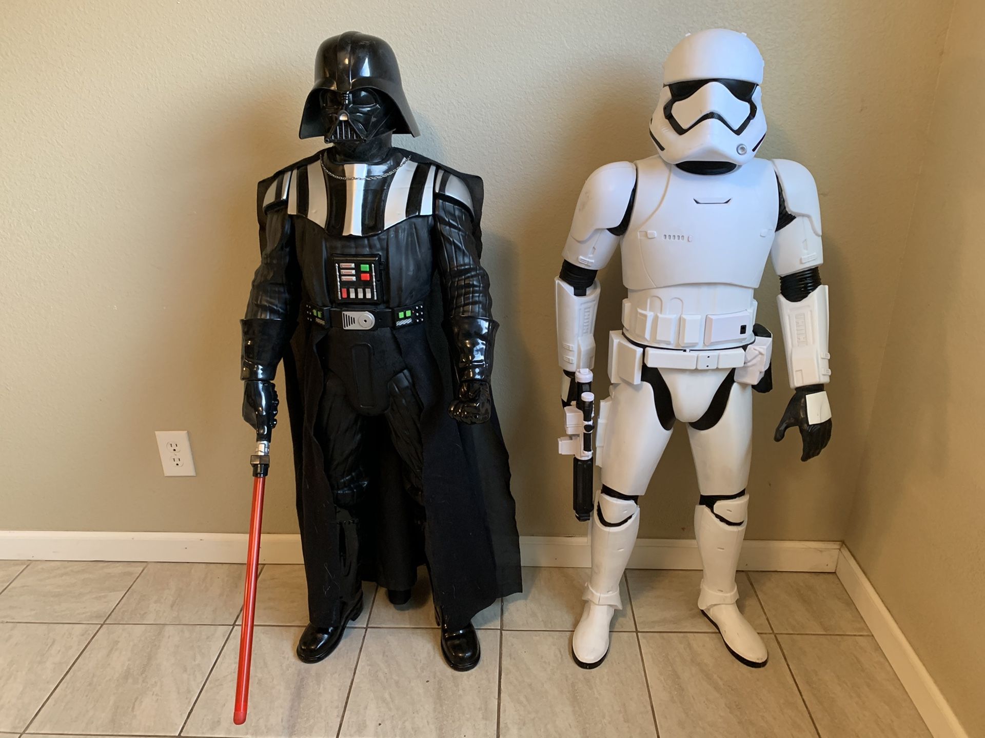 Star Wars Darth Vader, Storm Trooper 4 foot motion activated Original