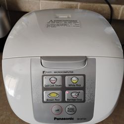 Panasonic SR-DF101 Fuzzy Logic One Touch Rice Cooker ( 5 Cup )
