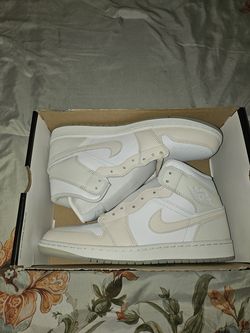 AIR JORDAN 1 MID SE MEN SHOES NEW