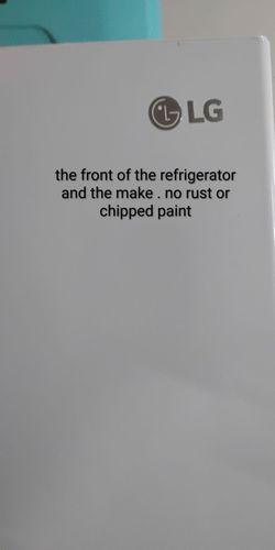 Refrigerator LG white standard zize