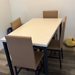 Dinning Table Of 4 