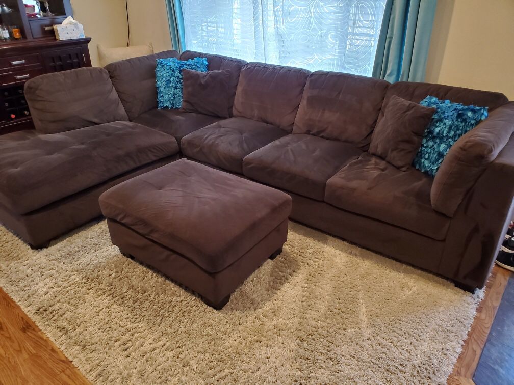 Dark Brown Microsuede Sectional w/ Ottoman