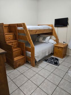 Bunk bed