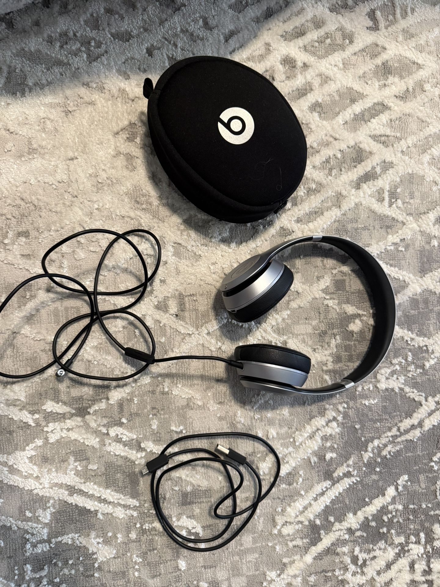 beats solo wireless