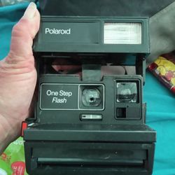 Polariod One Step Flash
