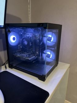 Custom Built Gaming PC Computer!