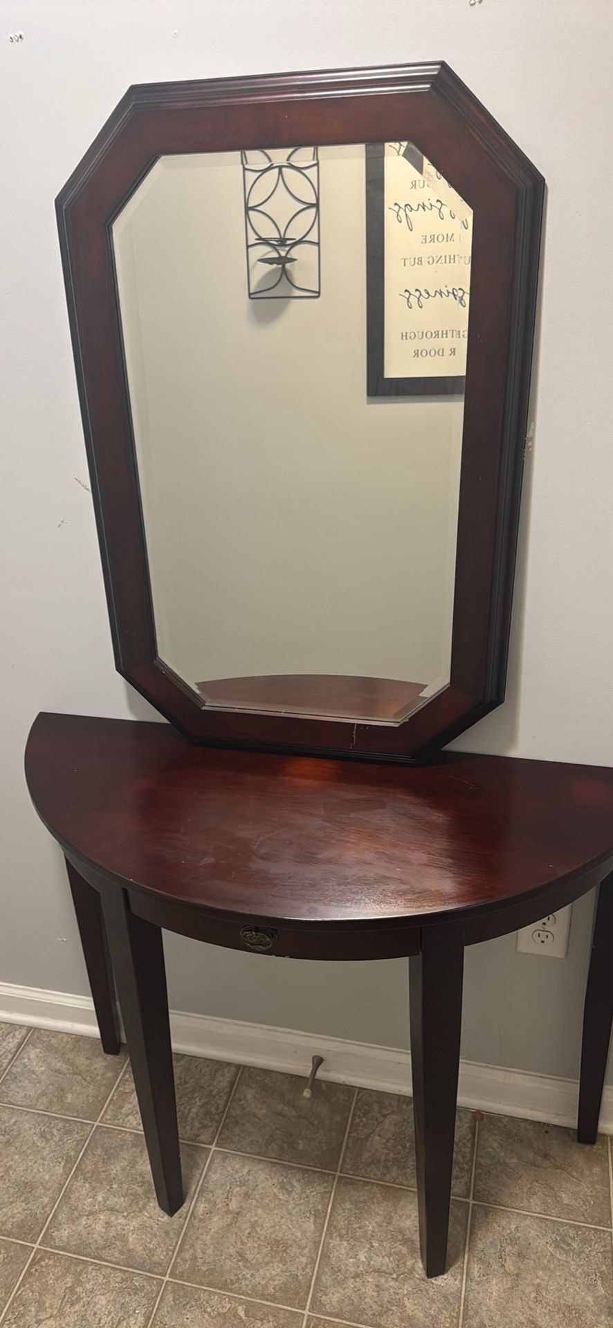 Entry Table And Mirror