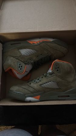 Jordan 5 olive green grade school size 6