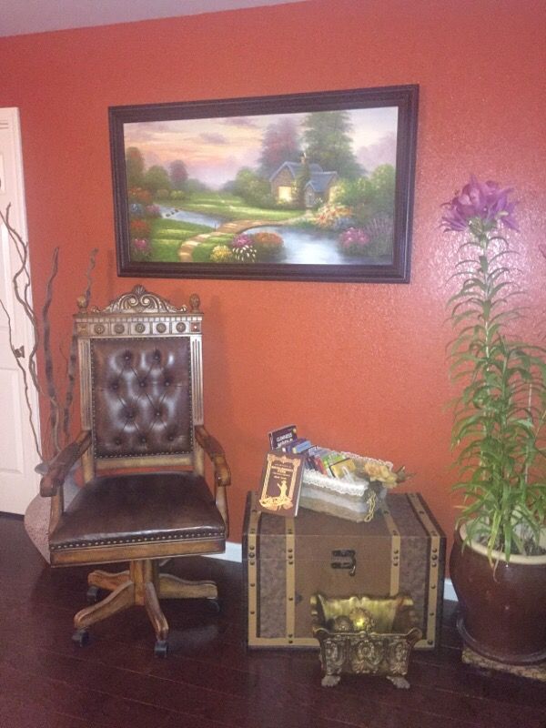 Executive Royal Chair- GOT
