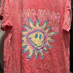 “GOOD VIBES” SHIRT