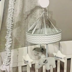 Lullaby Crib Swing 