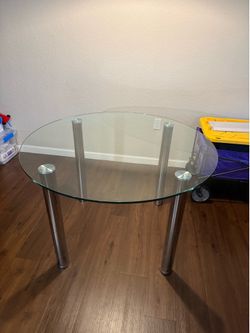 Round Dining Table