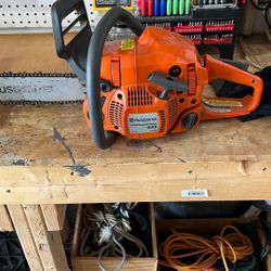 Husqvarna 435 Chainsaw