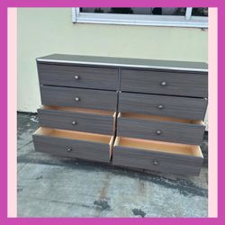 8 drawers dresser / Eight drawers dresser /  Cajonera / Comoda