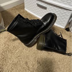 Dr. Martens Air Wair black boots