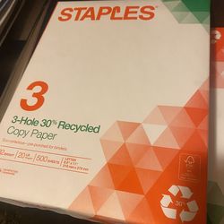 Staples 30% 3 hole punch Recycled Copy Paper