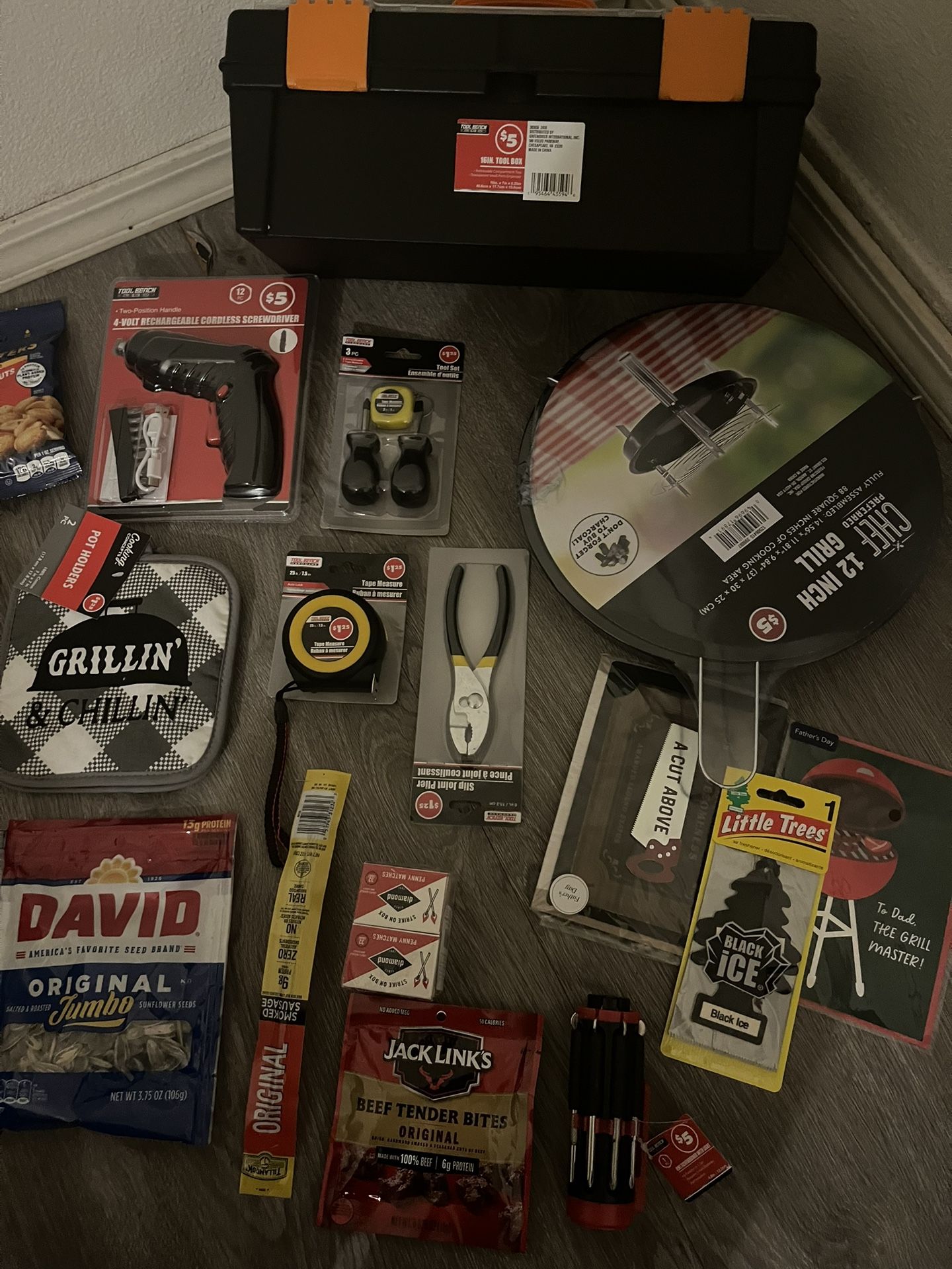 TOOLS Take it all for 20$ it’s worth 40$ +