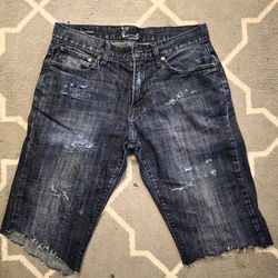 Men's Custom Distressed Slim Fit ((Dark Blue) jean shorts by: Levis (32 Waist)221 Straight