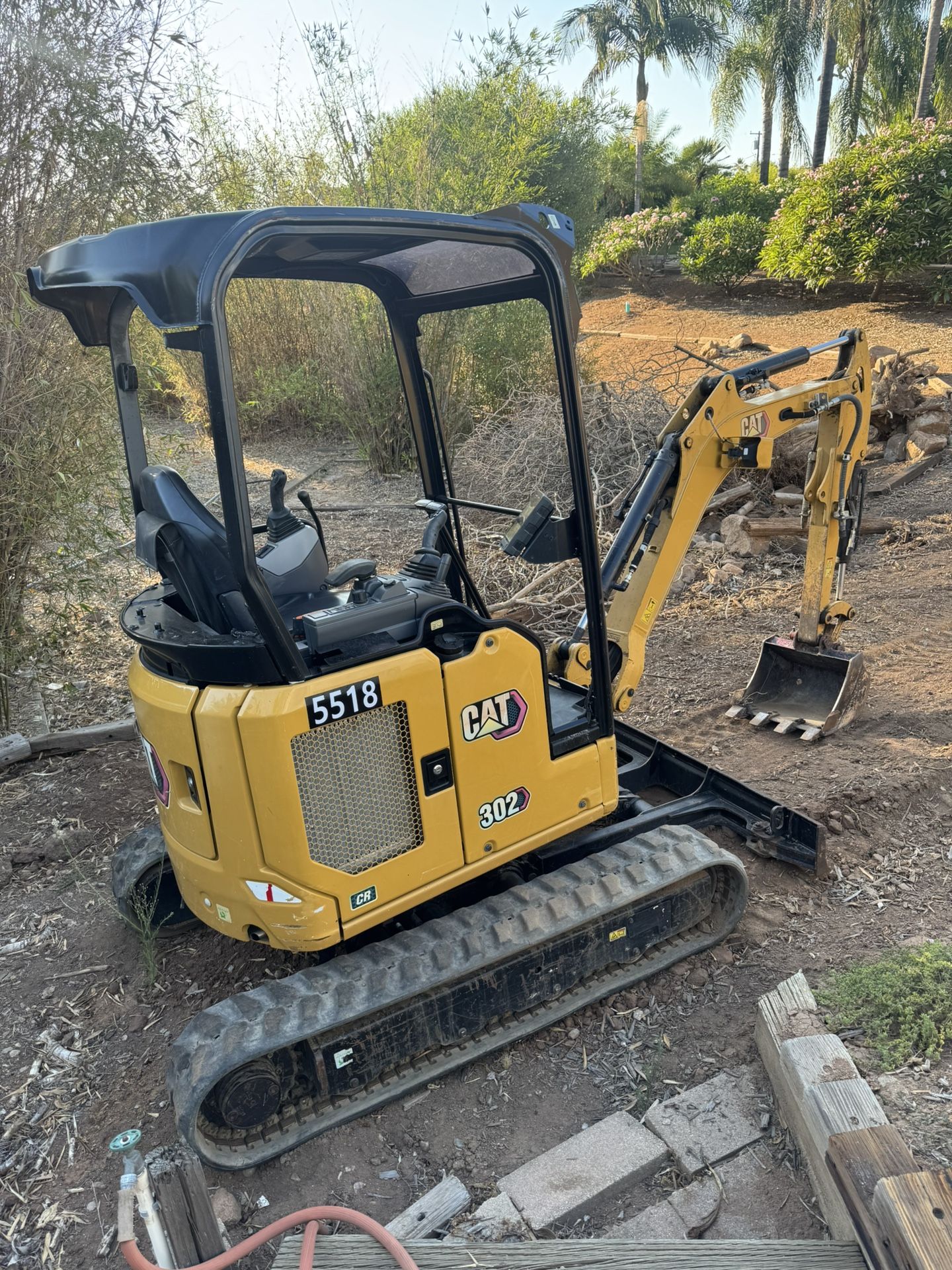2022 Cat 302