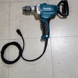 1/2" Makita Mud Mixing Drill