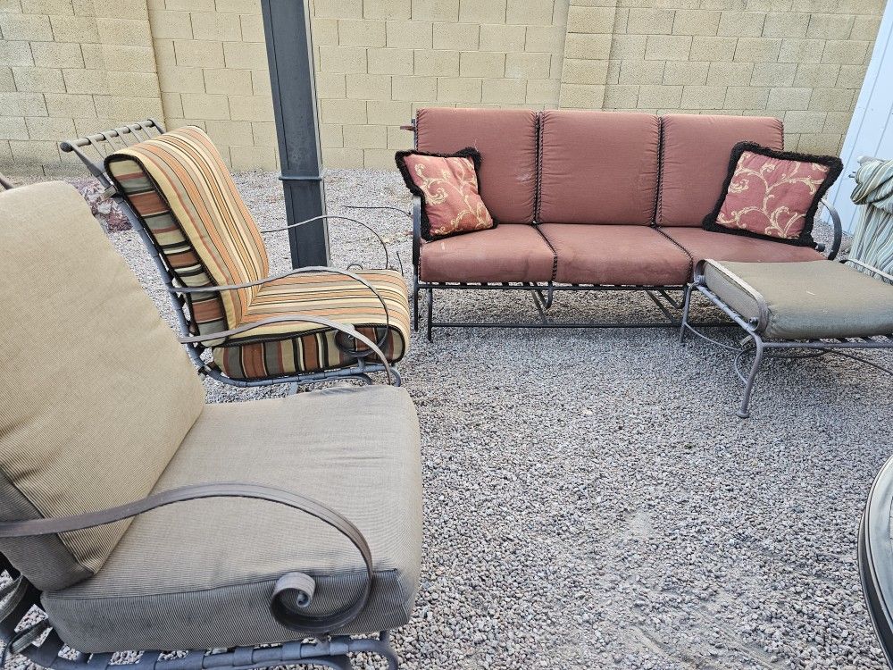 OW LEE PATIO FURNITURE