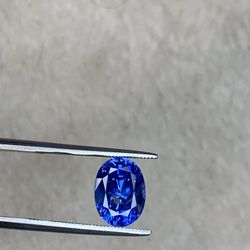 Certified Natural Cornflower Blue Sapphire – 3.37 Carats 