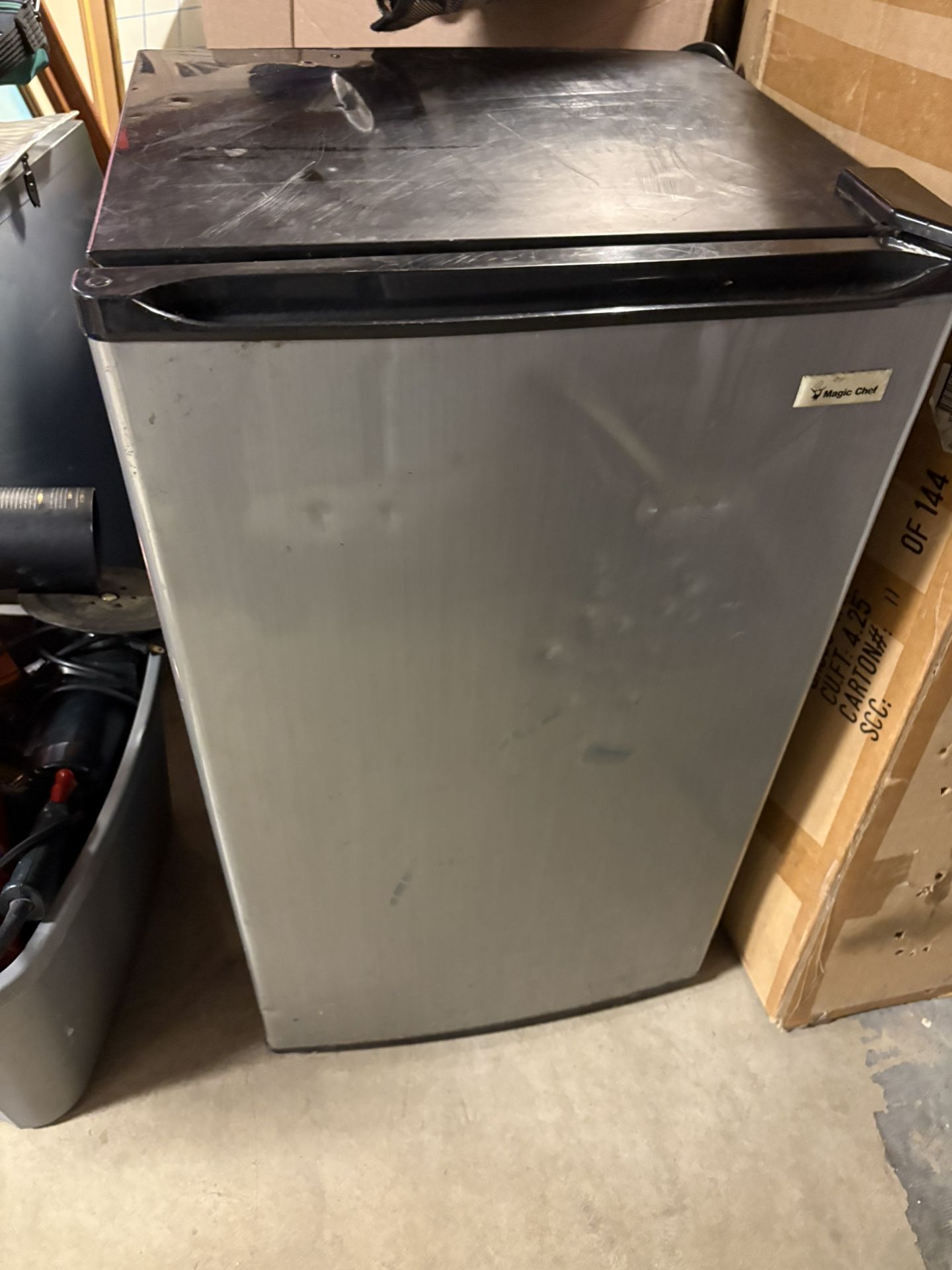 Garage Or Yard Refrigerator 