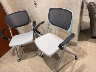 Folding luxury office chairs