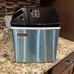 Luma Comfort Clear Ice Cube Machine 