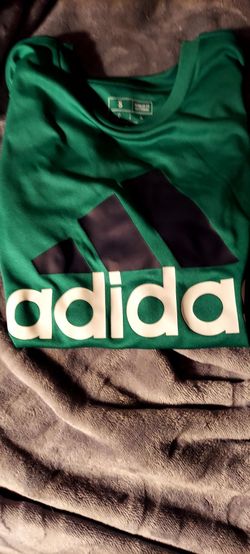Boys size 8 Adidas tee