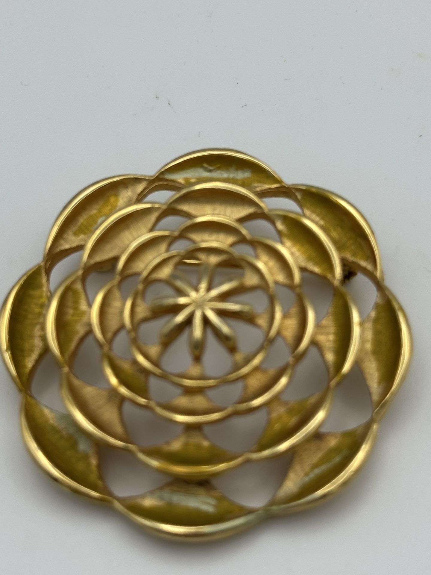 Vintage Corocraft Round Brooch Brushed Gold Tone Unique Design Layered Round Design 