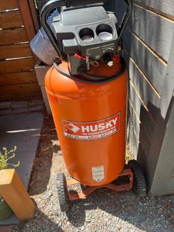 Air compressor Husky