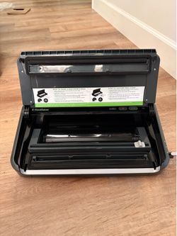 Vacuum Sealer - Foodsaver