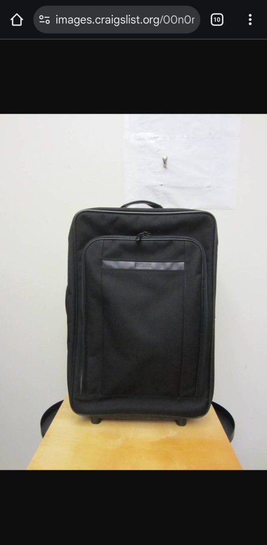 Hartmann 22” expandable Nylon Black Carry-on Luggage. Lambskin Leather